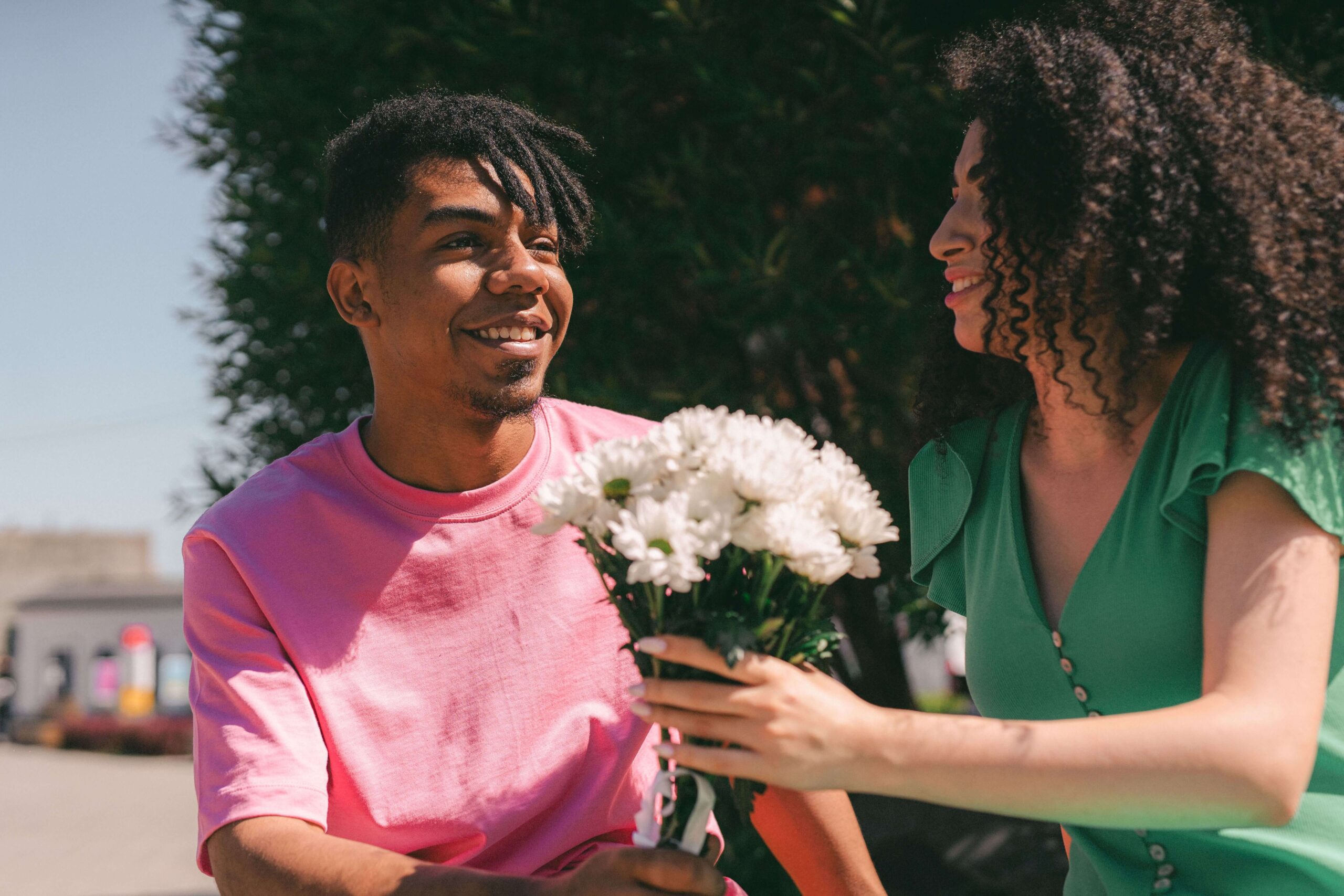 People enjoying a happy, comfortable relationship, symbolizing connection, trust, and greater clarity around questioning your relationship in Denver, CO.
